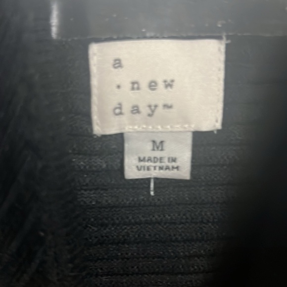 A new day dress. - Picture 8 of 9